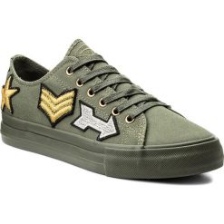 Tenisówki TAMARIS - 1-23633-20 Khaki Militar 708. Zielone półbuty damskie Tamaris, bez wzorów, z gumy, bez zapięcia. W wyprzedaży za 129,00 zł.
