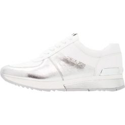 Trampki damskie slip on: MICHAEL Michael Kors ALLIE WRAP TRAINER Tenisówki i Trampki silver/optic white
