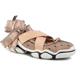 Sneakersy RED VALENTINO - TQ2S0B99XTG Nudo/Ner D20. Pomarańczowe półbuty damskie Red Valentino, ze skóry. Za 1399,00 zł.
