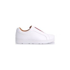 Tenisówki Armani Exchange 955056 P412. Białe trampki męskie Armani Exchange, bez wzorów, bez zapięcia. Za 349,00 zł.