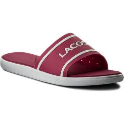 Klapki LACOSTE - L.30 Slide 118 2 Caw 7-35CAW0021FP6 Pink/White. Różowe klapki damskie Lacoste, bez wzorów, z tworzywa sztucznego, bez obcasa. W wyprzedaży za 149,00 zł.
