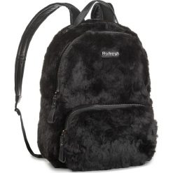 Plecak REFRESH - 83232 Black. Czarne plecaki damskie Refresh, z materiału, eleganckie. W wyprzedaży za 159,00 zł.