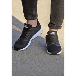 Czarne Buty Sportowe Between Us. Czarne buty sportowe męskie Born2be, na sznurówki. Za 109,99 zł.