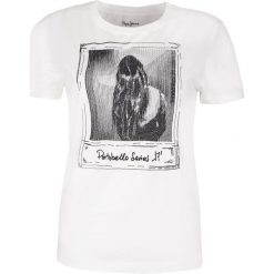 T-Shirt Pepe Jeans Marisa White. Białe koszulki damskie Pepe Jeans, bez wzorów, z jeansu, bez kołnierzyka, bez rękawów. Za 69,00 zł.