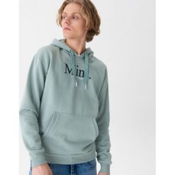 Bluza z napisem Mint - Zielony. Zielone bluzy męskie House, s, z napisami, bez kołnierzyka, bez rękawów, bez kaptura. Za 99,99 zł.