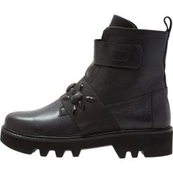 Botki damskie lity: Bronx Botki na platformie black