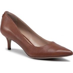 Szpilki LAUREN RALPH LAUREN - Adrienne 802755525002 Polo Tan. Pomarańczowe półbuty damskie Lauren Ralph Lauren, bez wzorów, ze skóry ekologicznej, bez obcasa, na obcasie, bez zapięcia. Za 499,00 zł.