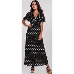 Granatowa Sukienka Brevity. Niebieskie sukienki damskie other, s, bez wzorów, eleganckie, bez kołnierzyka, z krótkim rękawem, krótkie, mini, rozkloszowane. Za 109,99 zł.