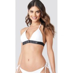 Calvin Klein Fixed Triangle RP Top - White. Białe topy damskie Calvin Klein, bez wzorów, bez kołnierzyka. Za 181,95 zł.