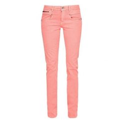 S.Oliver Jeansy Damskie 36/32 Łososiowy. Jeansy damskie S.Oliver. W wyprzedaży za 163,00 zł.