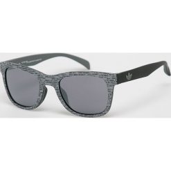 Adidas Originals - Okulary AOR004. Szare okulary przeciwsłoneczne męskie adidas Originals, z materiału, prostokątne. W wyprzedaży za 149,90 zł.
