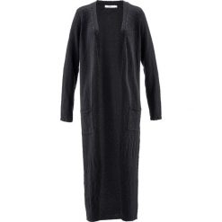 Długi płaszcz dzianinowy, długi rękaw bonprix czarny. Czarne płaszcze damskie bonprix, z dzianiny, długie. Za 129,99 zł.