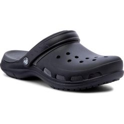 Klapki CROCS - Modi Sport Clog 204143 Black/Graphite. Czarne klapki damskie Crocs, bez wzorów, z tworzywa sztucznego, bez obcasa. W wyprzedaży za 149,00 zł.