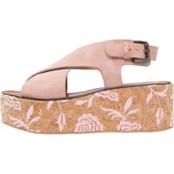 Sandały damskie: Lamica GADEM Sandały na platformie tea rose/rosa