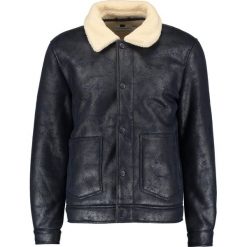 Topman Kurtka ze skóry ekologicznej dark blue. Niebieskie kurtki męskie skórzane marki Topman, m. W wyprzedaży za 381,75 zł.