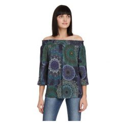 Desigual damska bluzka Blus Amandine M ciemnoniebieski. Niebieskie bluzki damskie Desigual, m, z nadrukiem. Za 249,00 zł.