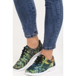 Khaki Buty Sportowe Aurora. Czerwone buty sportowe damskie Born2be, bez wzorów, sportowe. Za 39,99 zł.