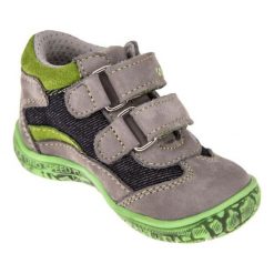 Medico tenisówki chłopięce EX4984/M70 21 grey. Szare buty chłopięce sportowe Medico, bez wzorów, bez zapięcia. W wyprzedaży za 199,00 zł.