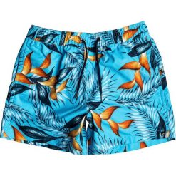 Spodenki kapielowe z kwiatowym nadrukiem 8 -16 lat. Niebieskie kąpielówki chłopięce marki Quiksilver, na lato, z nadrukiem, młodzieżowe. Za 111,68 zł.