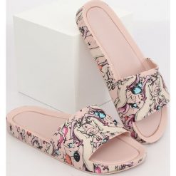 Klapki UNICORN różowe CK83 PINK. Różowe klapki damskie obuwie damskie, bez wzorów, z gumy, bez obcasa. Za 77,87 zł.