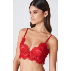 Biustonosze bardotka: NA-KD Lingerie Biustonosz z koronkowym paskiem – Red