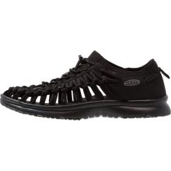 Keen UNEEK O2 Sandały trekkingowe black. Czarne buty trekkingowe damskie Keen, bez wzorów, z tworzywa sztucznego, sportowe, bez obcasa, bez zapięcia. Za 379,00 zł.