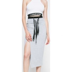 Missguided - Spódnica by Jourdan Dunn. Szare spódniczki damskie Missguided, s, bez wzorów, z bawełny, midi, ołówkowe. W wyprzedaży za 69,90 zł.