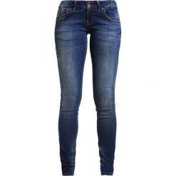 LTB MOLLY Jeansy Slim Fit erwina wash. Niebieskie rurki damskie marki LTB, z elastanu. Za 299,00 zł.