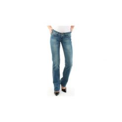 Jeansy straight leg Levis ® 570 Standard Fit. Niebieskie boyfriendy damskie Levi's®. Za 99,00 zł.
