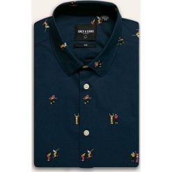 Only & Sons - Koszula. Białe koszule męskie Only & Sons, s, bez wzorów, z elastanu, klasyczne, z klasycznym kołnierzykiem, z długim rękawem. W wyprzedaży za 89,90 zł.
