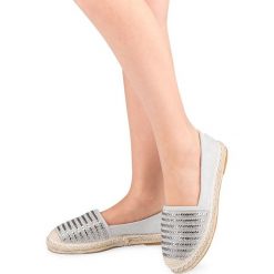Espadryle damskie Ideal Shoes A-9259 Szare. Szare espadryle damskie Ideal Shoes, bez wzorów, z tworzywa sztucznego, bez obcasa, na płaskiej podeszwie. Za 66,00 zł.
