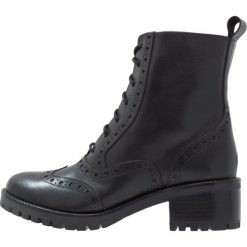 Botki damskie: KIOMI Botki sznurowane black