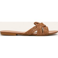 Answear - Klapki Best Shoes. Żółte klapki damskie ANSWEAR, bez wzorów, z gumy, bez obcasa, na obcasie. W wyprzedaży za 49,90 zł.