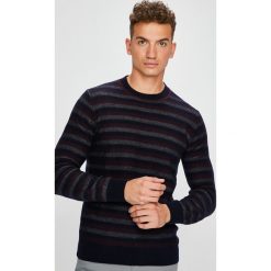 Trussardi Jeans - Sweter. Niebieskie swetry męskie Trussardi Jeans, m, bez wzorów, z bawełny, z okrągłym kołnierzem, bez kaptura. W wyprzedaży za 359,90 zł.