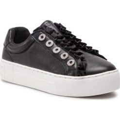 Sneakersy GUESS - FL5MZR LEA12 BLACK. Czarne półbuty damskie Guess, ze skóry. W wyprzedaży za 439,00 zł.