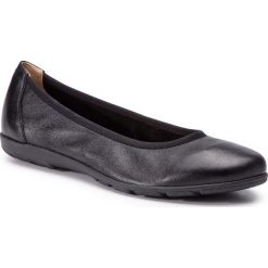 Baleriny CAPRICE - 9-22150-22 Black Nappa 022. Czarne baleriny damskie Caprice, bez wzorów, ze skóry, bez obcasa. Za 199,90 zł.