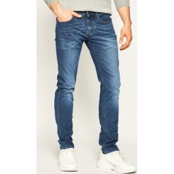Jeansy Slim Fit Baldessarini John 16511 1439. Niebieskie jeansy męskie Baldessarini, m, bez wzorów, z elastanu. Za 719,00 zł.