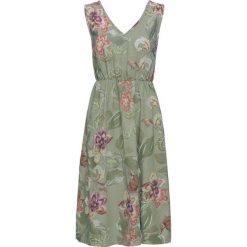 Sukienka midi z materiału z lnem z nadrukiem bonprix oliwkowy w kwiaty. Zielone sukienki damskie bonprix, na lato, z nadrukiem, bez kołnierzyka, bez rękawów, midi. Za 99,99 zł.