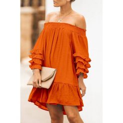 Sukienka LULAR ORANGE. Pomarańczowe sukienki damskie IVET, na co dzień, na lato, z aplikacjami, z falbankami, bez rękawów. W wyprzedaży za 69,00 zł.