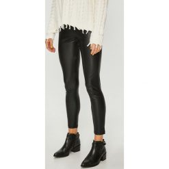 Silvian Heach - Legginsy. Czarne spodnie damskie Silvian Heach, s, bez wzorów, z elastanu, klasyczne. W wyprzedaży za 129,90 zł.