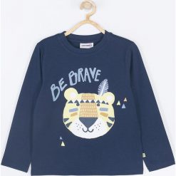 Coccodrillo - Longsleeve dziecięcy 92-110 cm. Niebieskie t-shirty chłopięce COCCODRILLO, z nadrukiem, z dzianiny, z długim rękawem. W wyprzedaży za 32,90 zł.