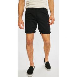 Produkt by Jack & Jones - Szorty. Czarne spodenki i szorty męskie PRODUKT by Jack & Jones, s, bez wzorów, z bawełny, casualowe. W wyprzedaży za 69,90 zł.