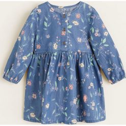 Mango Kids - Sukienka dziecięca Atenea 80-104 cm. Niebieskie sukienki dziewczęce Mango Kids, bez wzorów, z bawełny, casualowe, z długim rękawem, długie, mini, rozkloszowane. Za 99,90 zł.