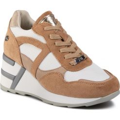 Sneakersy XTI - 49928 Beige. Pomarańczowe półbuty damskie Xti, ze skóry ekologicznej. Za 269,00 zł.
