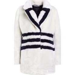 Płaszcze damskie: J.CREW YUNA COAT STRIPED TEDDY Krótki płaszcz ivory/navy