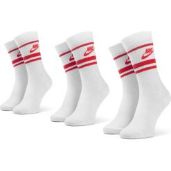 Zestaw 3 par wysokich skarpet unisex NIKE - CQ0301 102 Biały Czerwony. Czerwone skarpetki damskie Nike, bez wzorów, z elastanu. Za 69,00 zł.