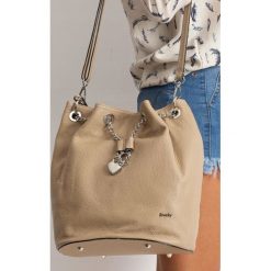 Torebka Damska Worek Skóra Naturalna ROVICKY. Pomarańczowe torebki klasyczne damskie ROVICKY, w paski, z jeansu, eleganckie, na ramię, bez dodatków. Za 279,90 zł.