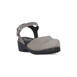 Buty Priv Lab NERO CRAZY HORSE. Czarne buty sportowe damskie Priv Lab, bez wzorów, sportowe. Za 223,96 zł.