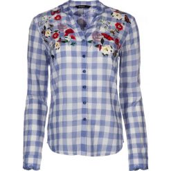 Desigual koszula damska Cabaceira L niebieski. Niebieskie koszule damskie Desigual, l, bez wzorów, z materiału, bez kołnierzyka, bez rękawów. W wyprzedaży za 169,00 zł.