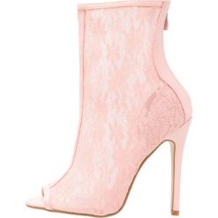 Botki damskie lity: BEBO BLICK Botki na obcasie pink/nude